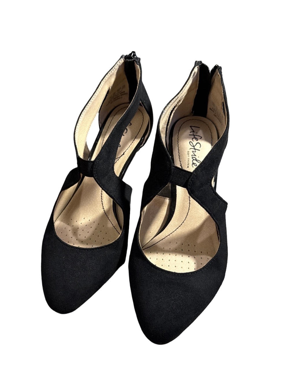 Life Stride Black D'Orsay Pointed Toe Heels size 7W
